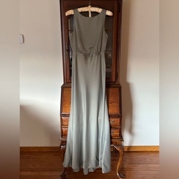 Sachin & Babi Women’s Gown - Picture 2 of 3